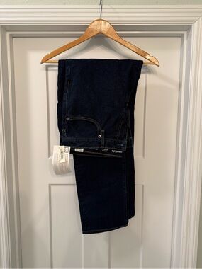 Amazon Basics - Men's Dark Blue Athletic-Fit Jeans 36x32